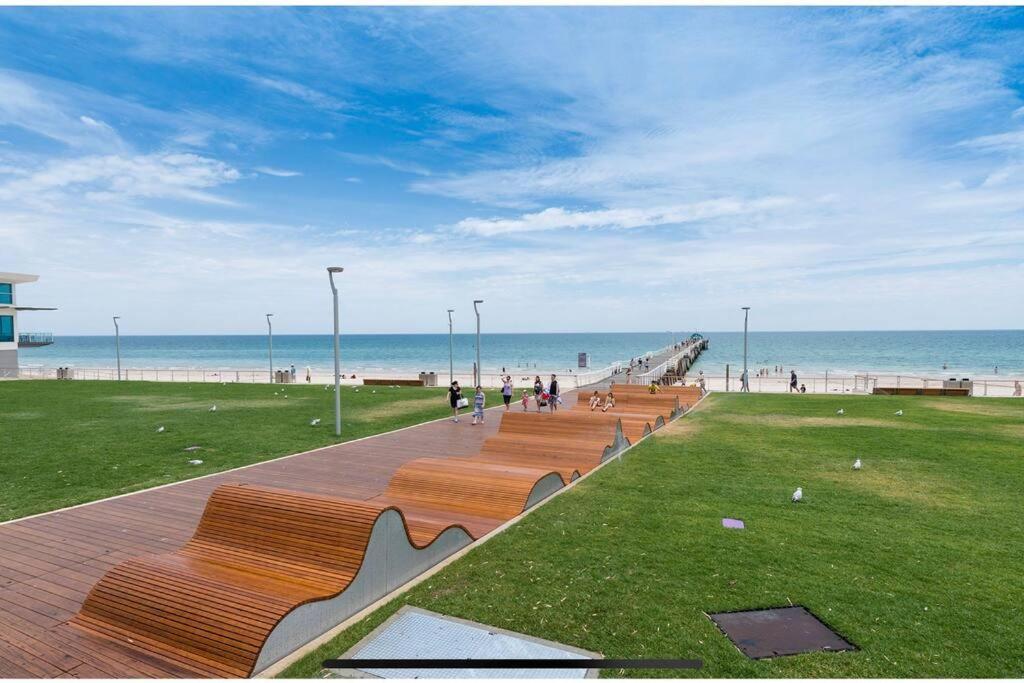 Rawsons Shack Beachfront Unit Suits Single Or Couple Henley Beach South Exteriör bild